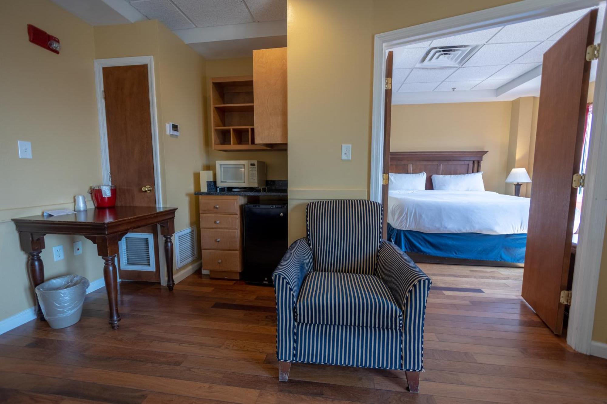 Ocean Inn & Suites St. Simons Island Exterior foto