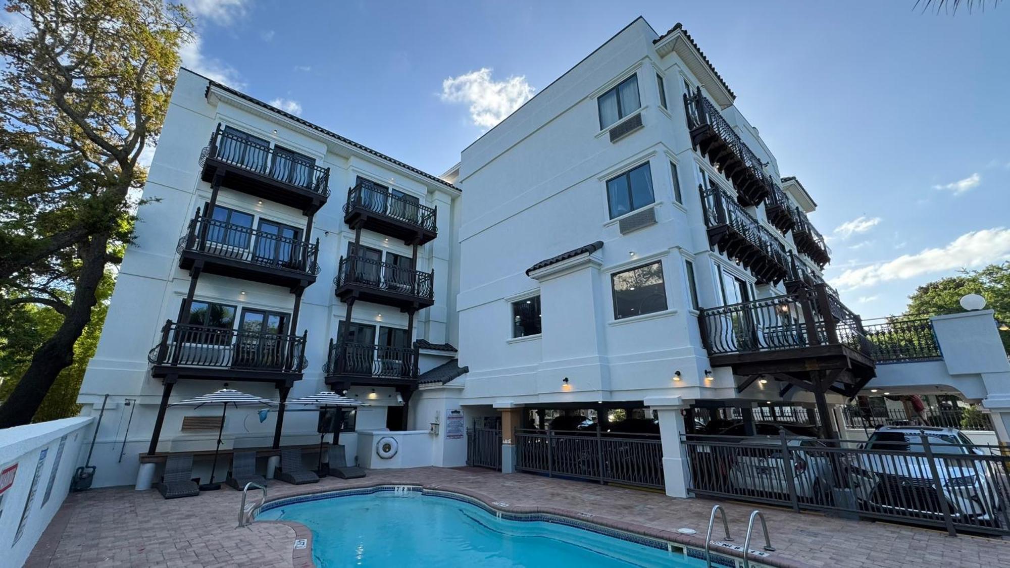 Ocean Inn & Suites St. Simons Island Exterior foto