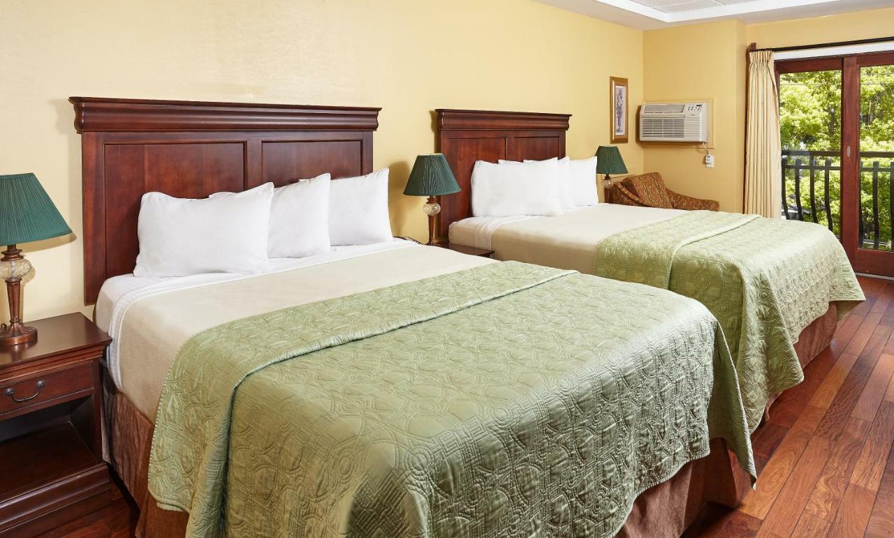Ocean Inn & Suites St. Simons Island Exterior foto